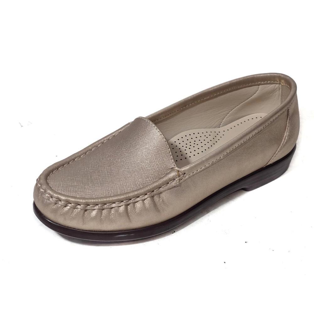 SAS SIMPLIFY shoes Gold loafer slip on textured women's sz 6 M